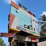 Collection O Hotel Shiv Inn