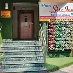 Collection O Hotel Shiv Inn